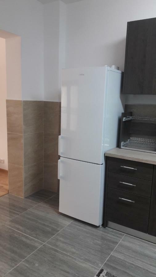 Travel Homzzz Apartments Тыргу-Муреш Экстерьер фото